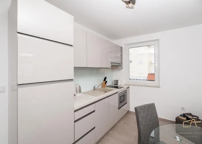 Iskra 4* מאלינסקה