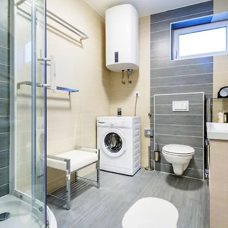 Guest house Iskra